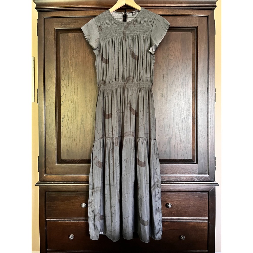 GRADE AND GATHER Smocked Bodice Maxi Dress Gray Allover Print Size M Flowy Boho
